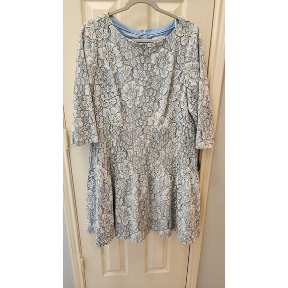 Eliza J Fit Flare Dress Pleated 3/4 Sleeves Blue Floral Women's Size 14W Plus - Picture 1 of 5